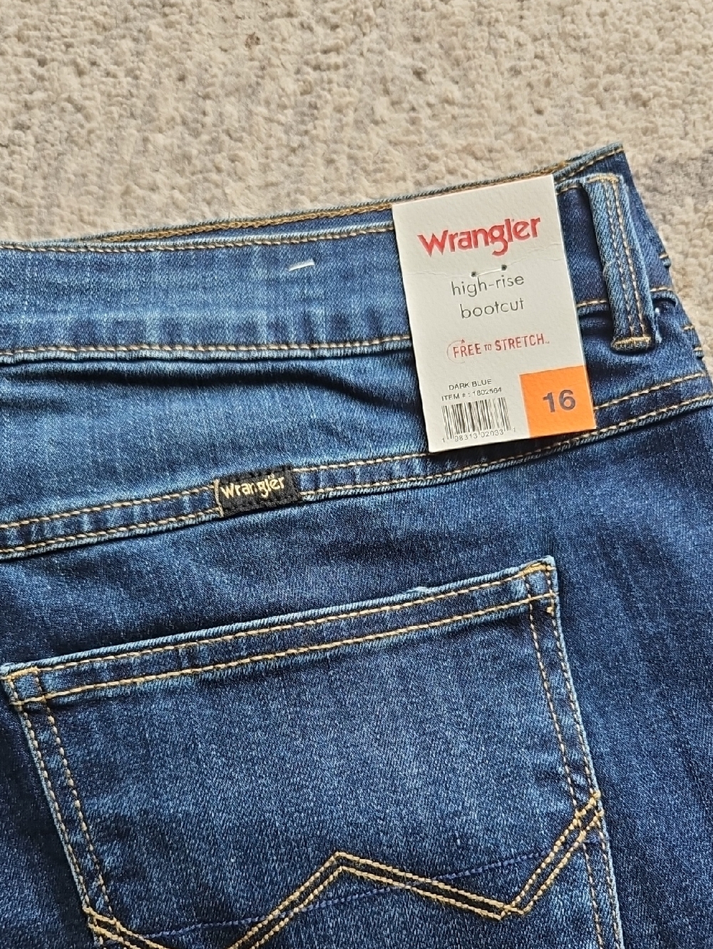 NEW! Wrangler Dark Blue Wash High Rise Bootcut Jeans Multiple Sizes - Picture 13 of 14
